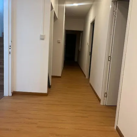 Duke Living-3