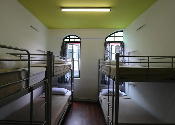 Footprints Hostel, Singapore